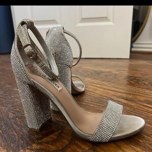 Steve Madden Glittering Silver Heels